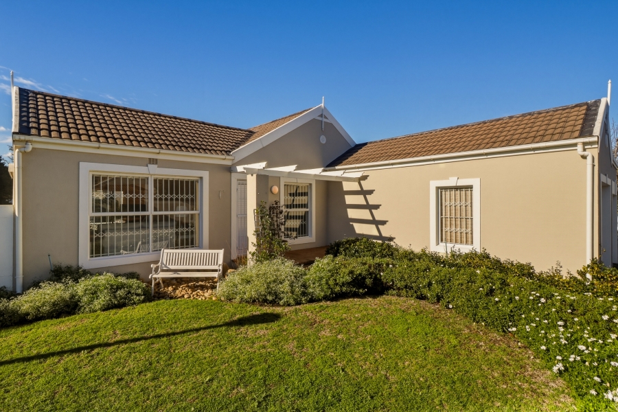 3 Bedroom Property for Sale in Bizweni Western Cape